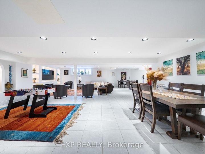 Photo 43 at 46 Boake Trail, Bayview Hill, Richmond Hill