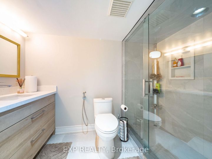 Photo 46 at 46 Boake Trail, Bayview Hill, Richmond Hill