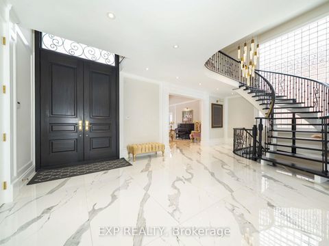 Photo 4 at 46 Boake Trail, Bayview Hill, Richmond Hill