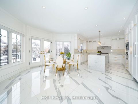 Photo 13 at 46 Boake Trail, Bayview Hill, Richmond Hill