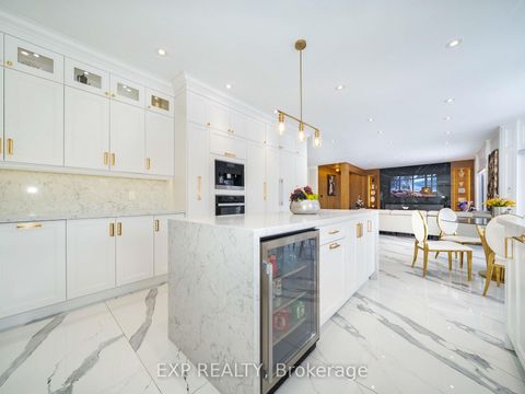 Photo 18 at 46 Boake Trail, Bayview Hill, Richmond Hill