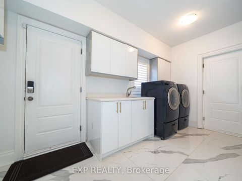 Photo 26 at 46 Boake Trail, Bayview Hill, Richmond Hill