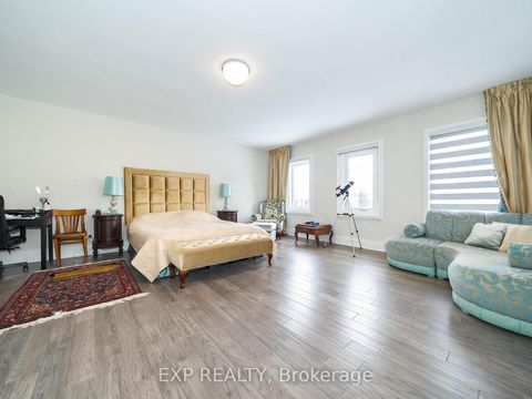 Photo 27 at 46 Boake Trail, Bayview Hill, Richmond Hill