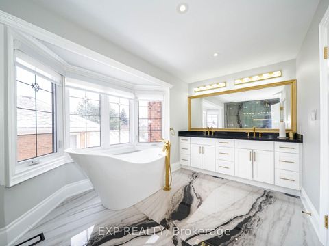 Photo 29 at 46 Boake Trail, Bayview Hill, Richmond Hill