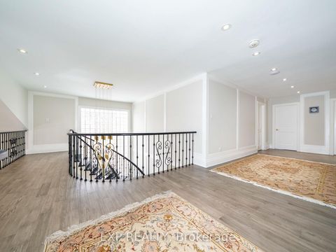 Photo 41 at 46 Boake Trail, Bayview Hill, Richmond Hill