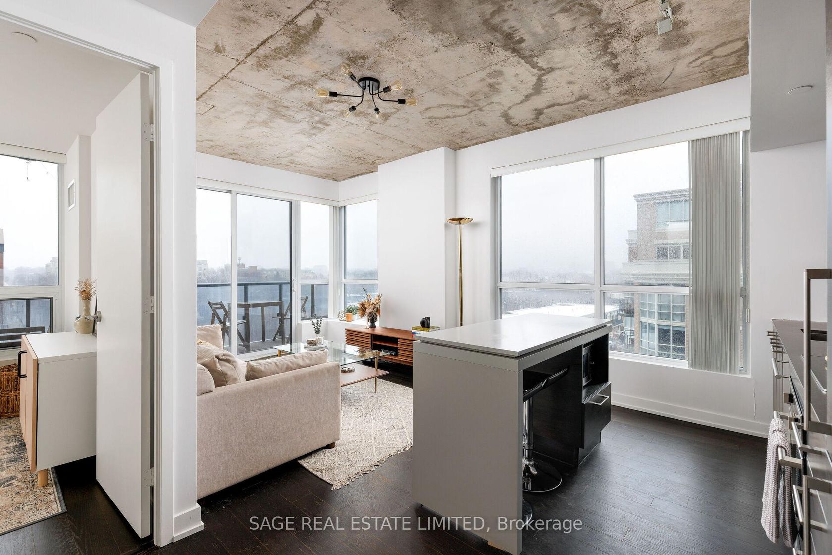 613 - 1030 King Street W, Niagara, Toronto photo number 2