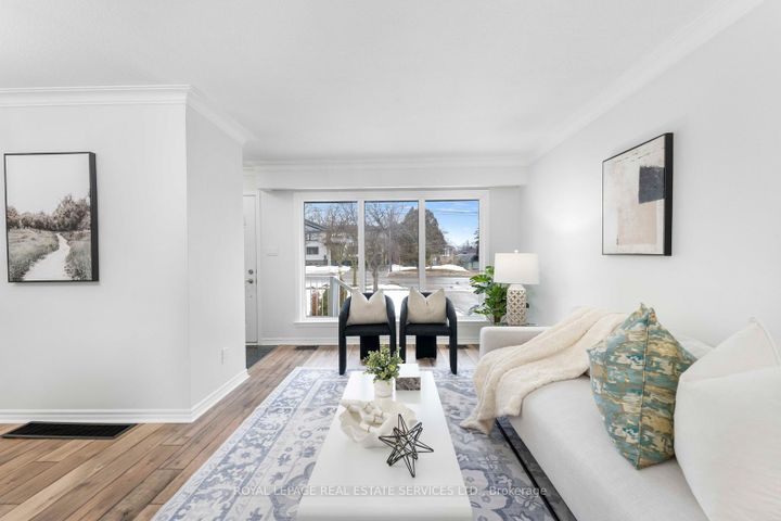 Photo 5 at 518 Third Line, WO West, Oakville