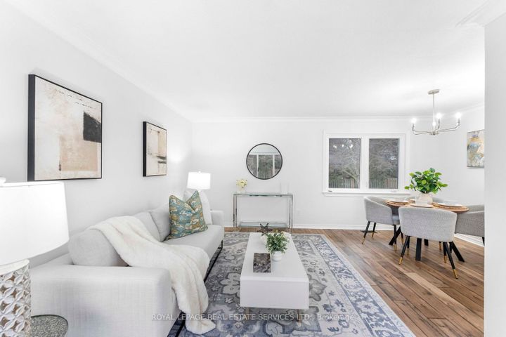 Photo 6 at 518 Third Line, WO West, Oakville