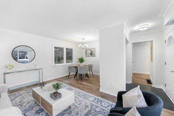 Photo 7 at 518 Third Line, WO West, Oakville