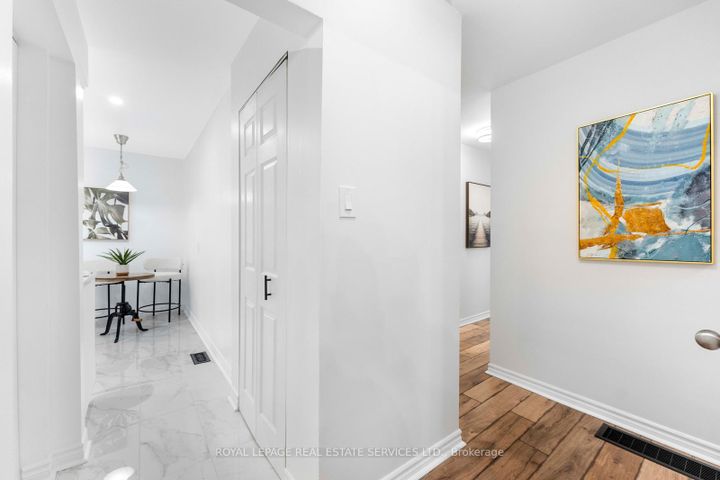 Photo 9 at 518 Third Line, WO West, Oakville