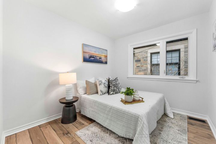 Photo 13 at 518 Third Line, WO West, Oakville