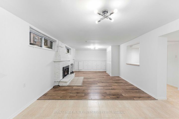 Photo 25 at 518 Third Line, WO West, Oakville