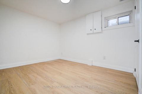 Photo 12 at 176 Cherrywood Drive, London, Newmarket