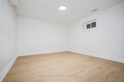 Photo 20 at 176 Cherrywood Drive, London, Newmarket