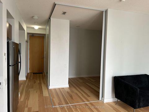 Photo 12 at 1103 - 33 Mill Street, Waterfront Communities C8, Toronto