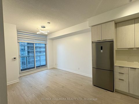 Photo 12 at 1610 - 38 Forest Manor Road, Henry Farm, Toronto