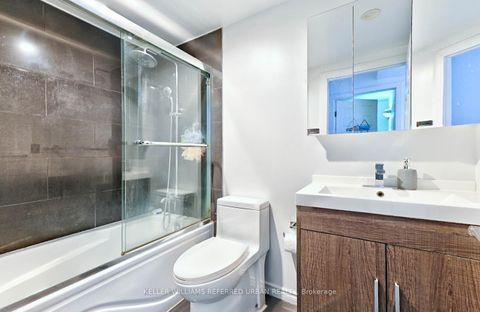 Photo 12 at 1811 - 10 Martha Eaton Way, Amesbury, Toronto