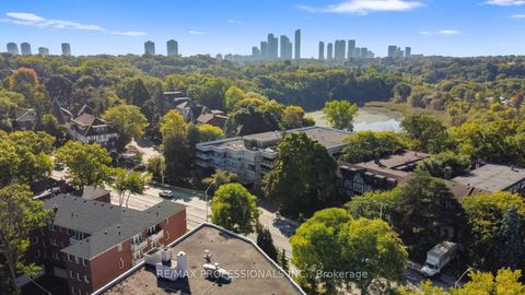 Photo 31 at 404 - 2545 Bloor Street W, Swansea, Toronto