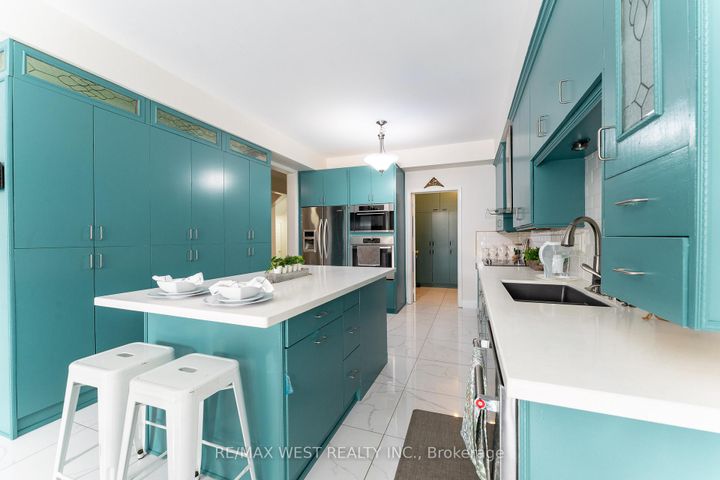 Photo 18 at 76 Yellow Avens Boulevard, Wellington, Brampton