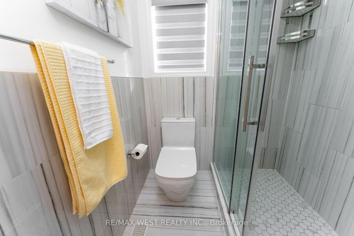 Photo 35 at 76 Yellow Avens Boulevard, Wellington, Brampton