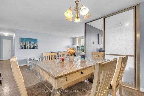 Photo 21 at 1108 - 511 The West Mall Drive W, Etobicoke West Mall, Toronto