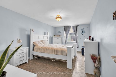 Photo 32 at 1108 - 511 The West Mall Drive W, Etobicoke West Mall, Toronto