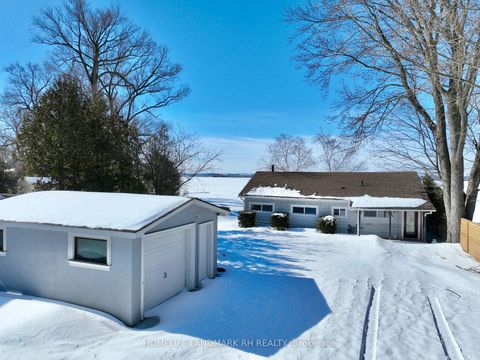 Photo 2 at 586 Lake Drive S, Keswick South, Georgina