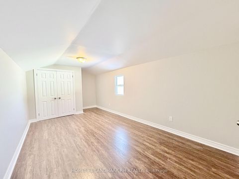 Photo 17 at 586 Lake Drive S, Keswick South, Georgina