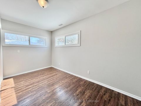 Photo 19 at 586 Lake Drive S, Keswick South, Georgina