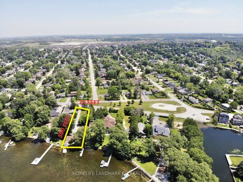 Photo 23 at 586 Lake Drive S, Keswick South, Georgina