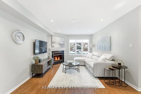 Photo 7 at 75 Delattaye Avenue, Bayview Northeast, Aurora