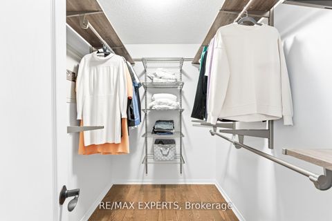 Photo 26 at 75 Delattaye Avenue, Bayview Northeast, Aurora