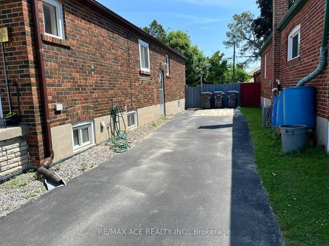 Photo 9 at 169 Flora Drive, Dorset Park, Toronto