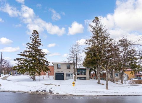 Photo 3 at 1 Stanwood Crescent, Humbermede, Toronto