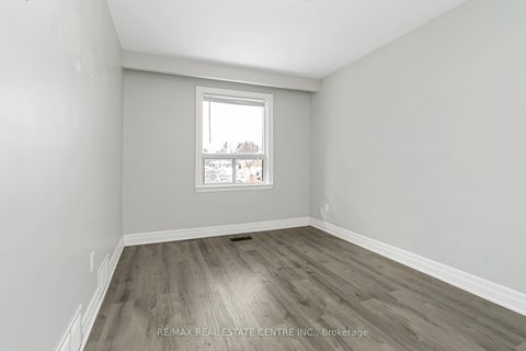 Photo 22 at 1 Stanwood Crescent, Humbermede, Toronto