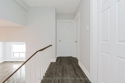 Photo 23 at 1 Stanwood Crescent, Humbermede, Toronto