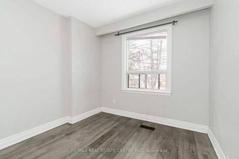 Photo 25 at 1 Stanwood Crescent, Humbermede, Toronto