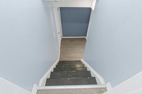 Photo 34 at 1 Stanwood Crescent, Humbermede, Toronto