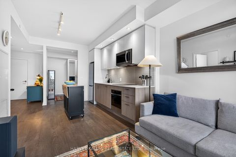 Photo 4 at 2201 - 1926 Lake Shore Boulevard W, South Parkdale, Toronto