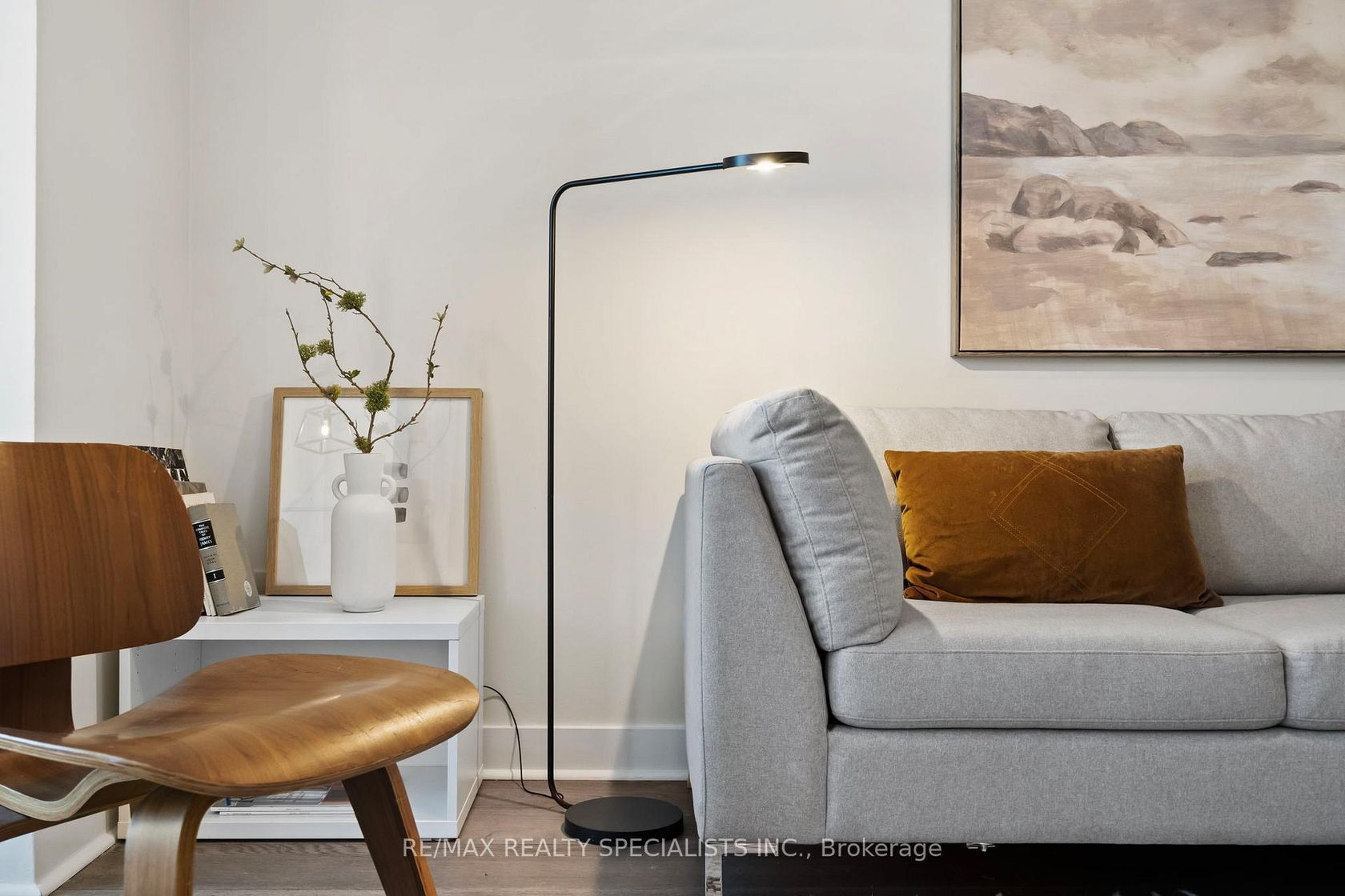 209 - 252 Royal York Road, Mimico, Toronto 