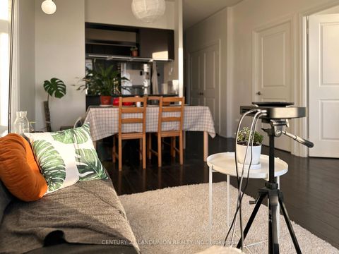 Photo 3 at Ph 7 - 30 Heron's Hill Way, Henry Farm, Toronto