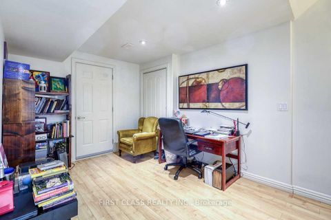 Photo 16 at 36 Brackenwood Avenue, Westbrook, Richmond Hill