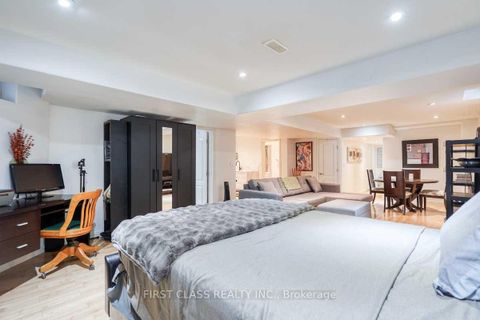 Photo 22 at 36 Brackenwood Avenue, Westbrook, Richmond Hill