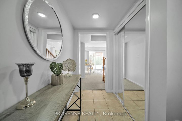 Photo 5 at 28 Mercedes Road, Northwest Brampton, Brampton