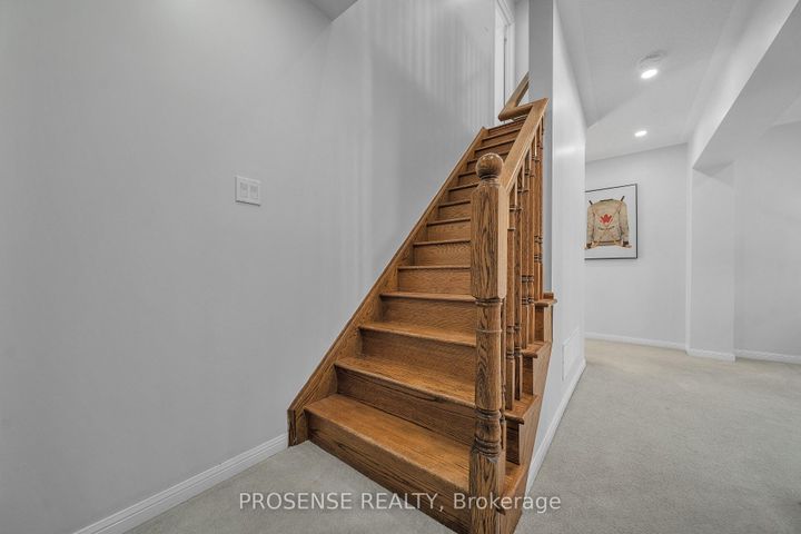 Photo 18 at 28 Mercedes Road, Northwest Brampton, Brampton