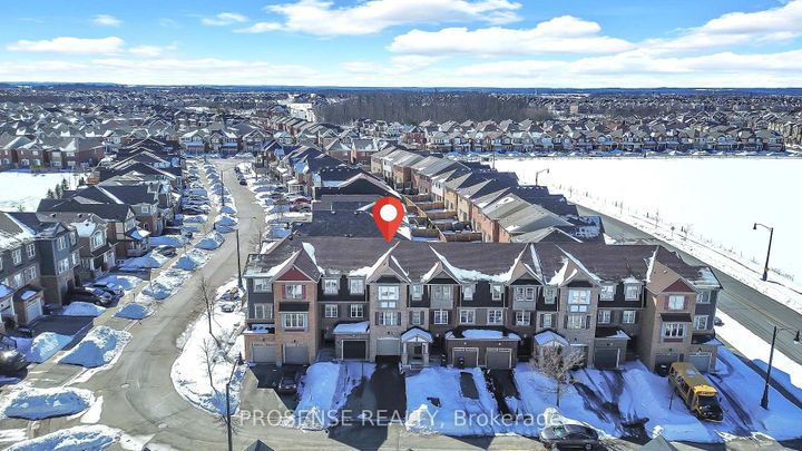 Photo 34 at 28 Mercedes Road, Northwest Brampton, Brampton