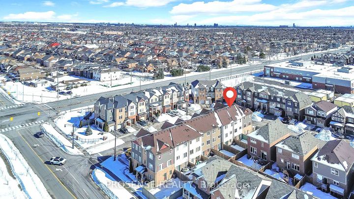 Photo 40 at 28 Mercedes Road, Northwest Brampton, Brampton