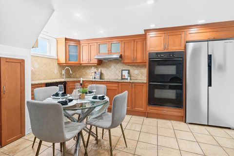 Photo 23 at 16 Archer Street, Dufferin Grove, Toronto