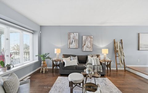 Photo 3 at 1201 Charlotte Circle, Liverpool, Pickering