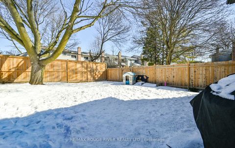 Photo 27 at 1201 Charlotte Circle, Liverpool, Pickering